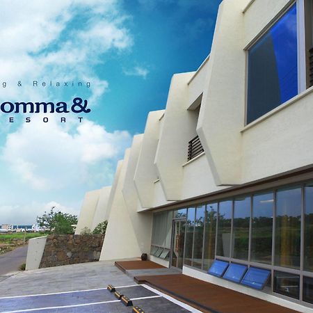 Comma&Spa Resort Seogwipo Bagian luar foto